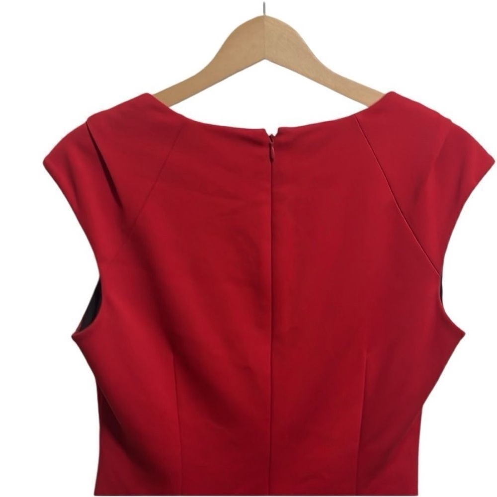 Ellen Tracy Red Ruched Shift Dress. Size 10. - Picture 6 of 10